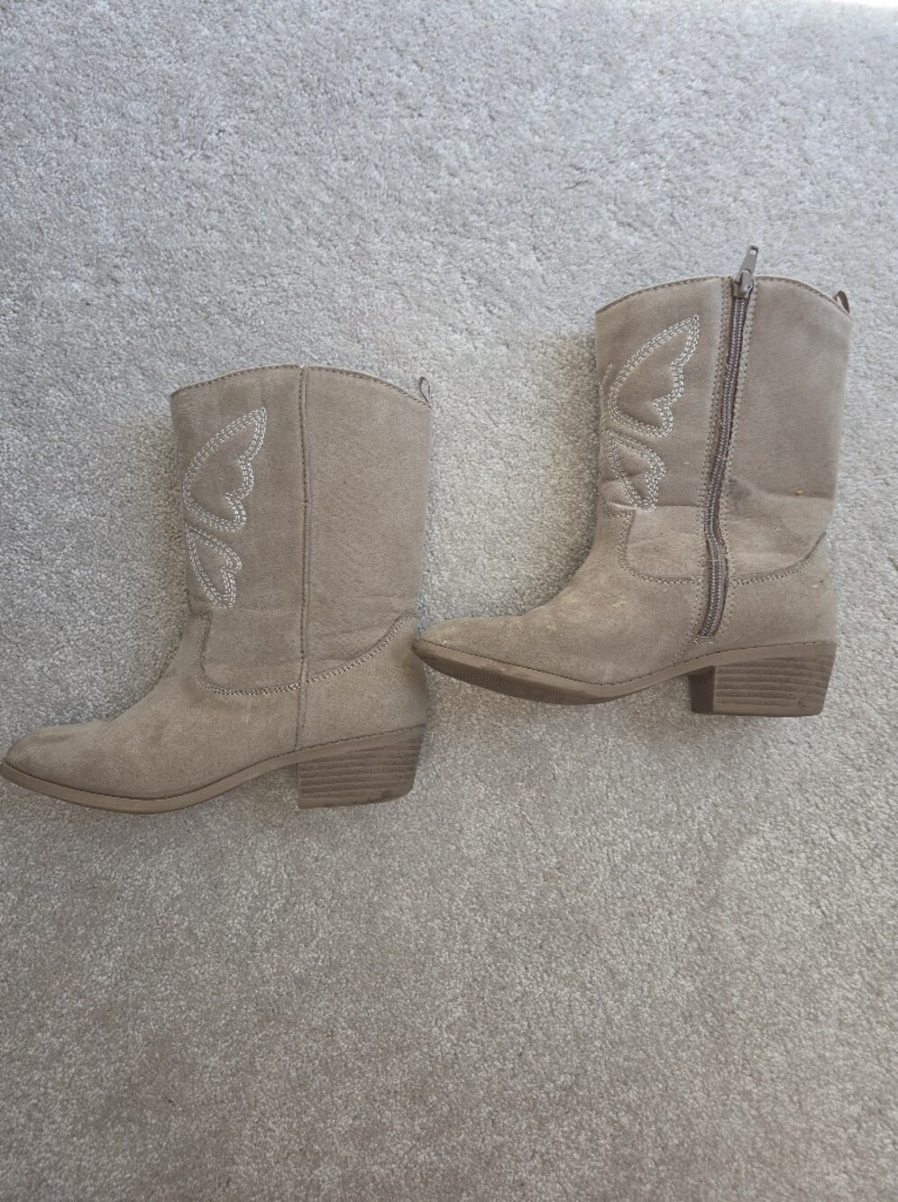 Old Navy Girls Suede Mid-Calf Heeled Boots - Tan - Picture 2 of 6